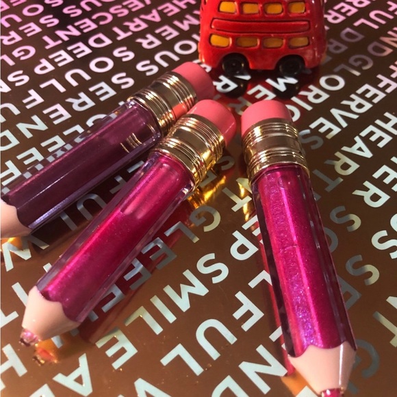 Set of 3 Lip Gloss Pencils - Purple and Pink - Picture 8 of 8